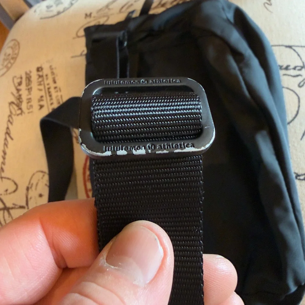 Lululemon All Night Festival Bag‎ Black Crossbody Messenger Nylon OS/TU